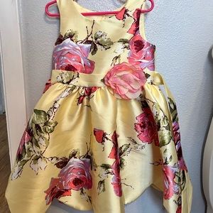 Kids Zunie floral dress size 6